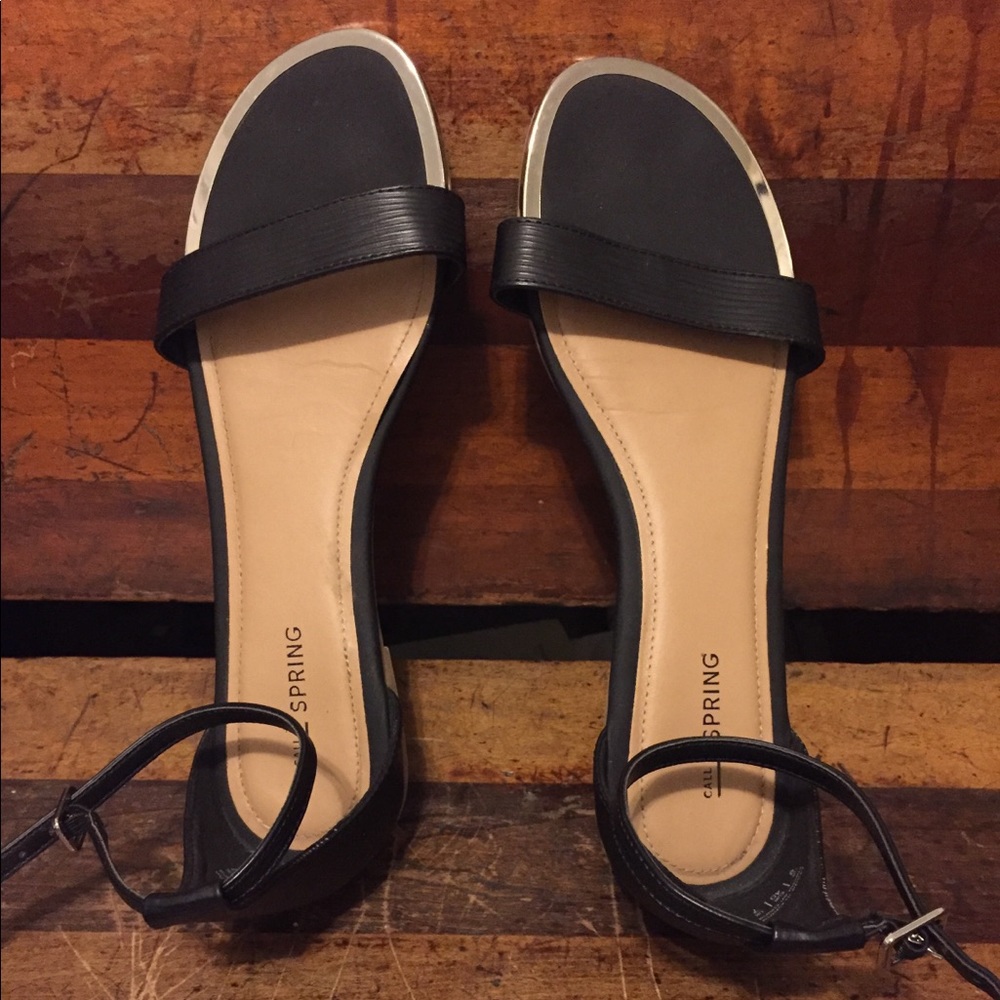 Black sandals Call It Spring NEW